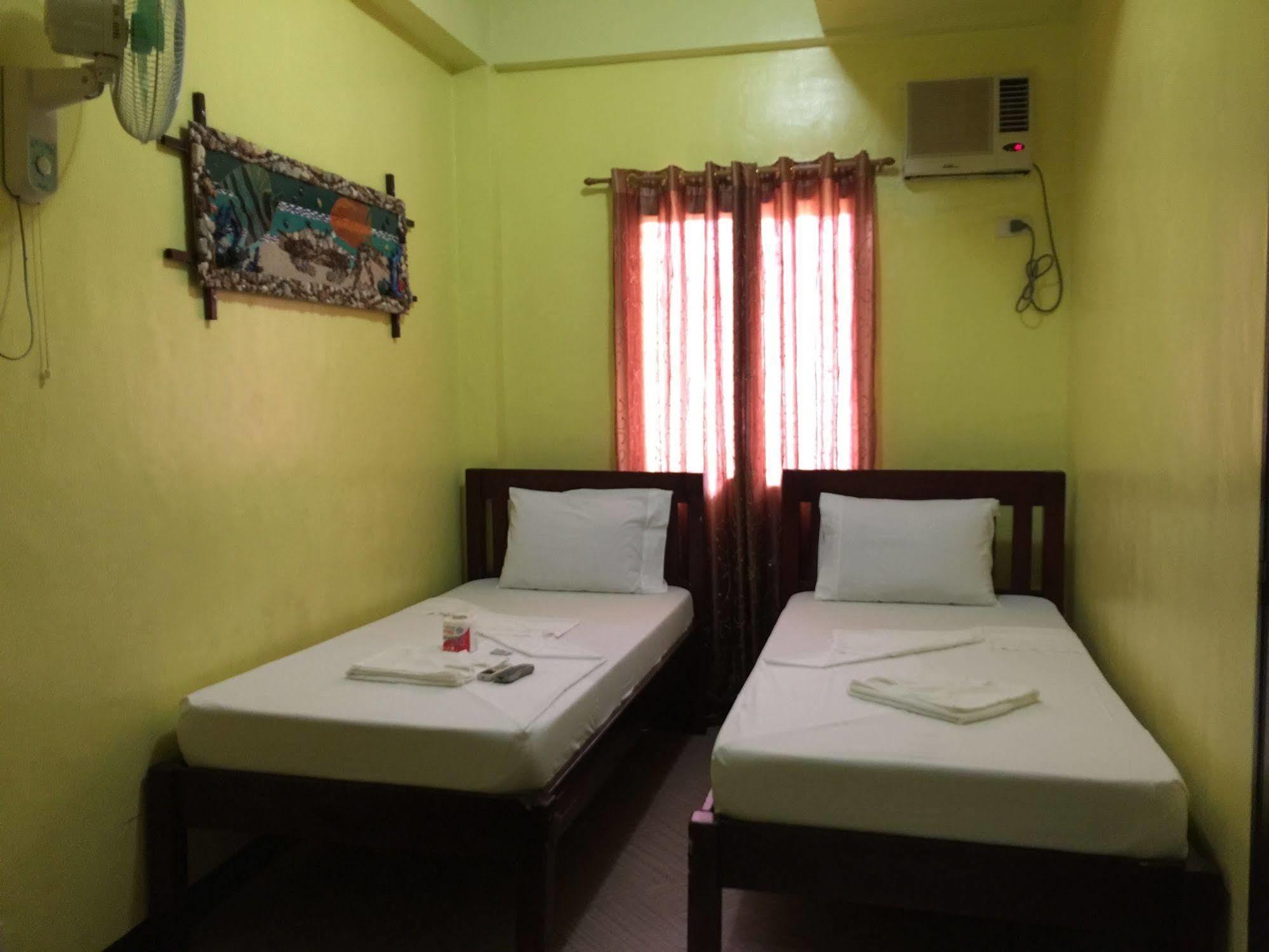 Luis Bay Travellers Lodge Coron Luaran gambar